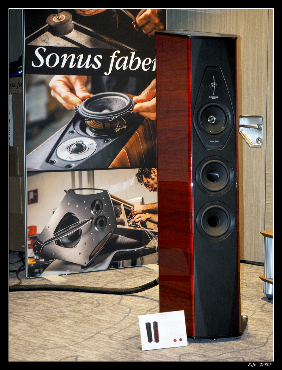 2016   11   Salon Hifi Paris   10